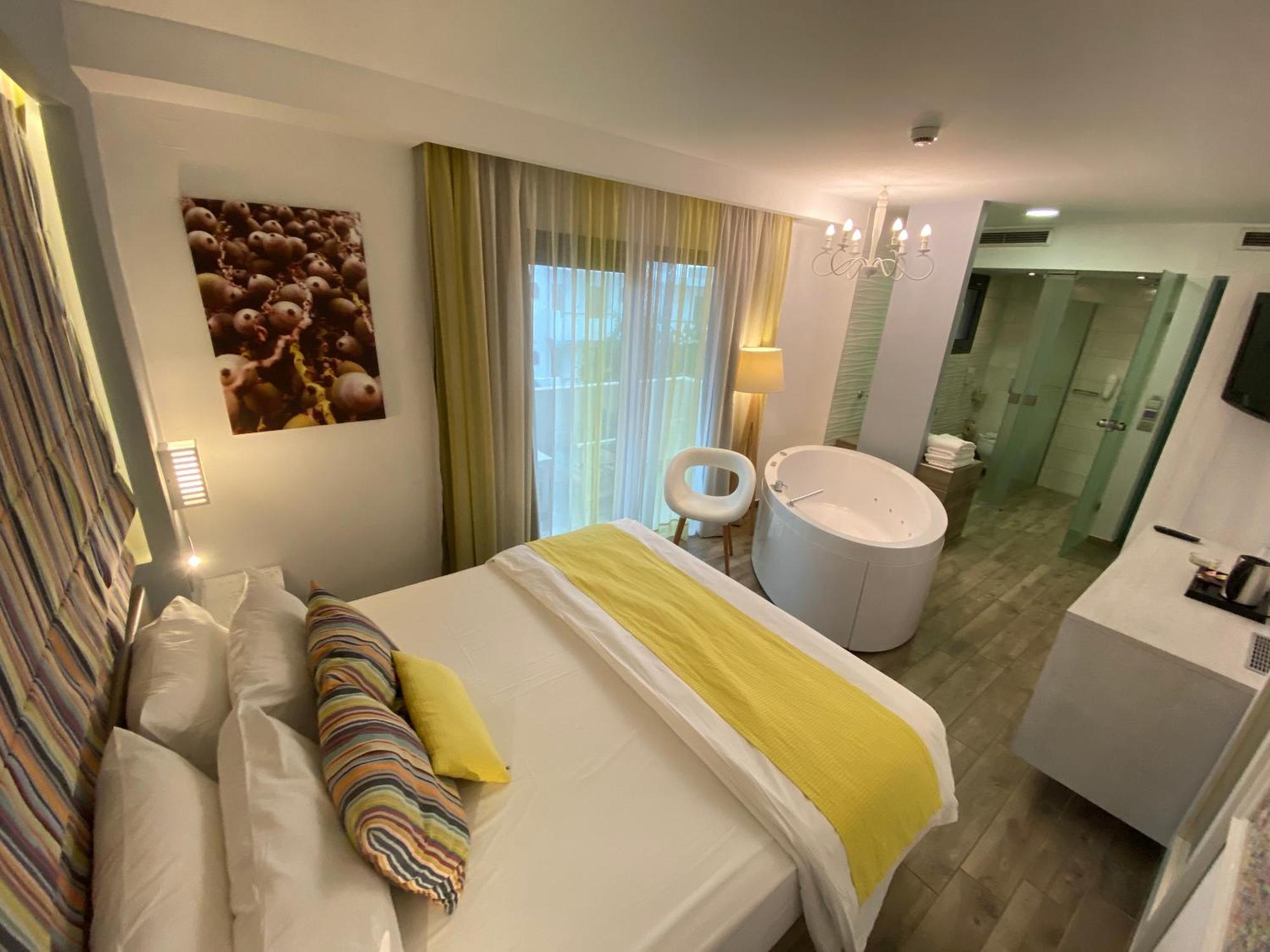 Kyknos Beach Hotel & Bungalows Malia Eksteriør bilde